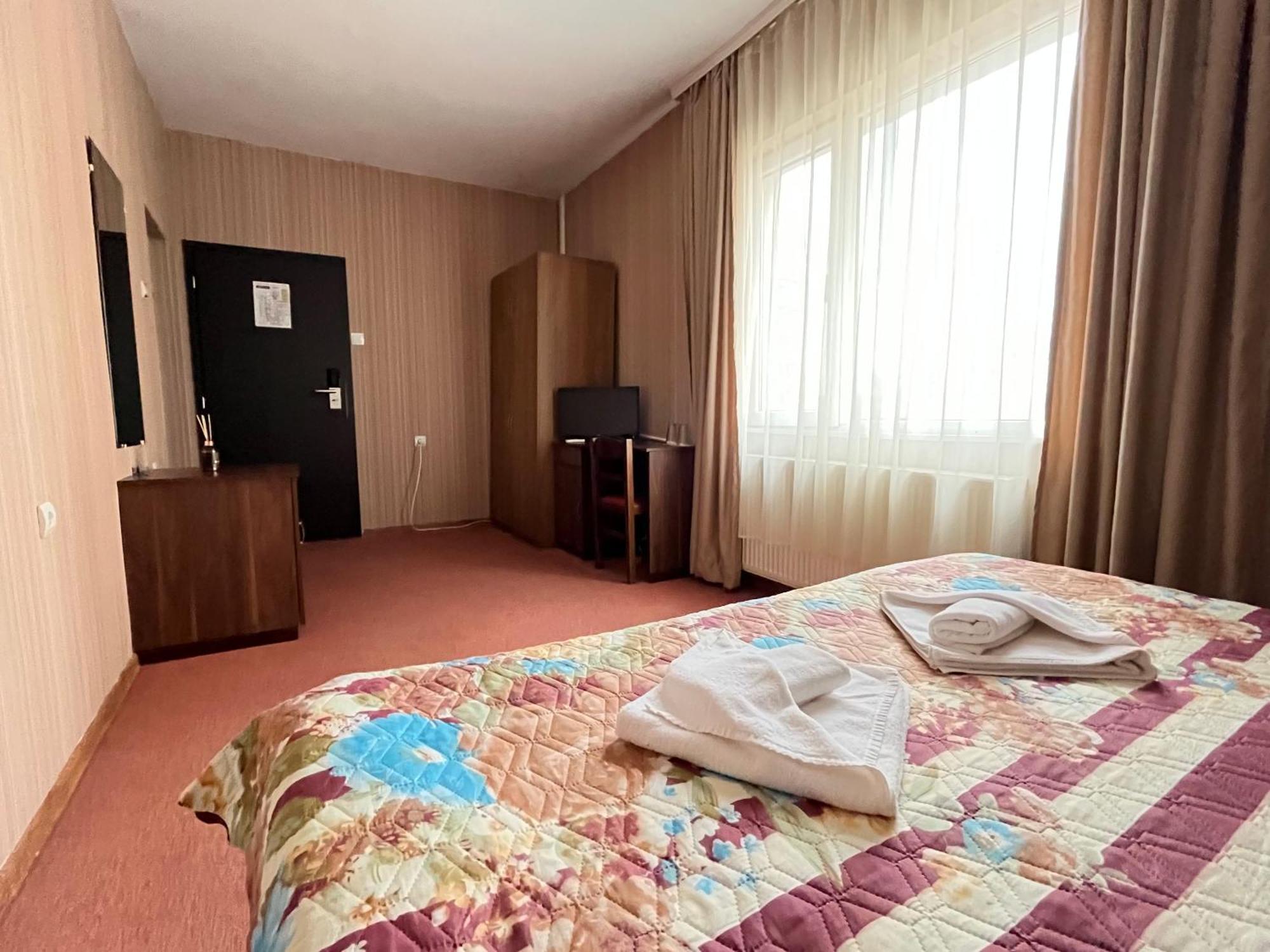 Park Hotel Ivailo ヴェリコ・タルノヴォ 部屋 写真