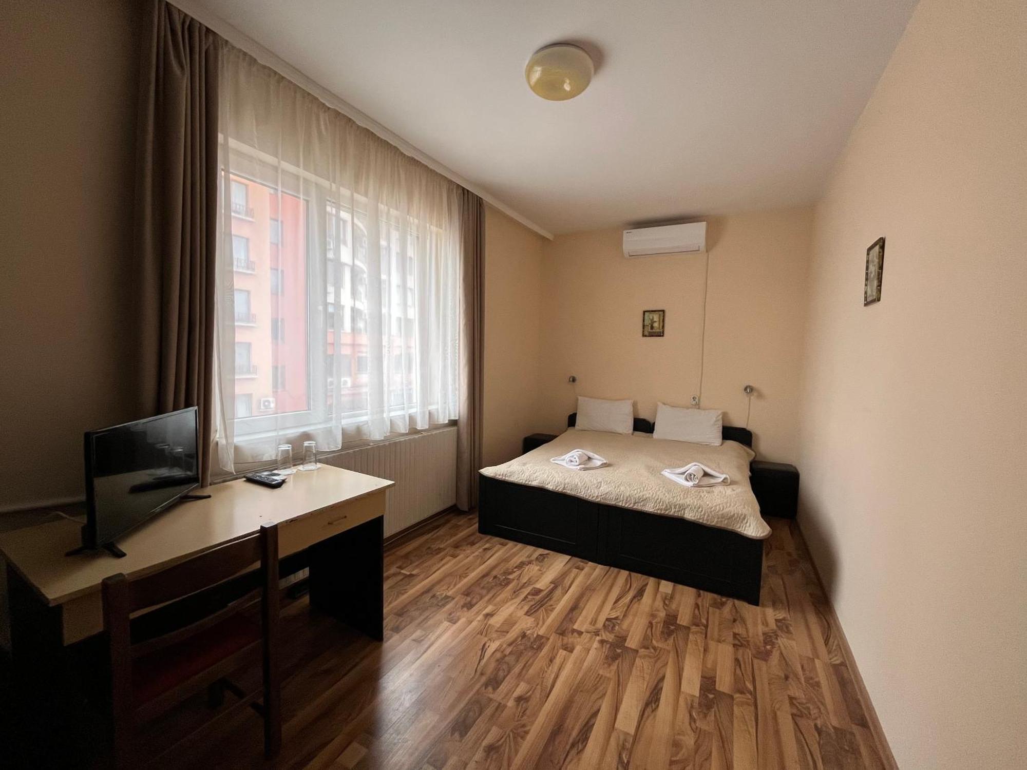 Park Hotel Ivailo ヴェリコ・タルノヴォ 部屋 写真