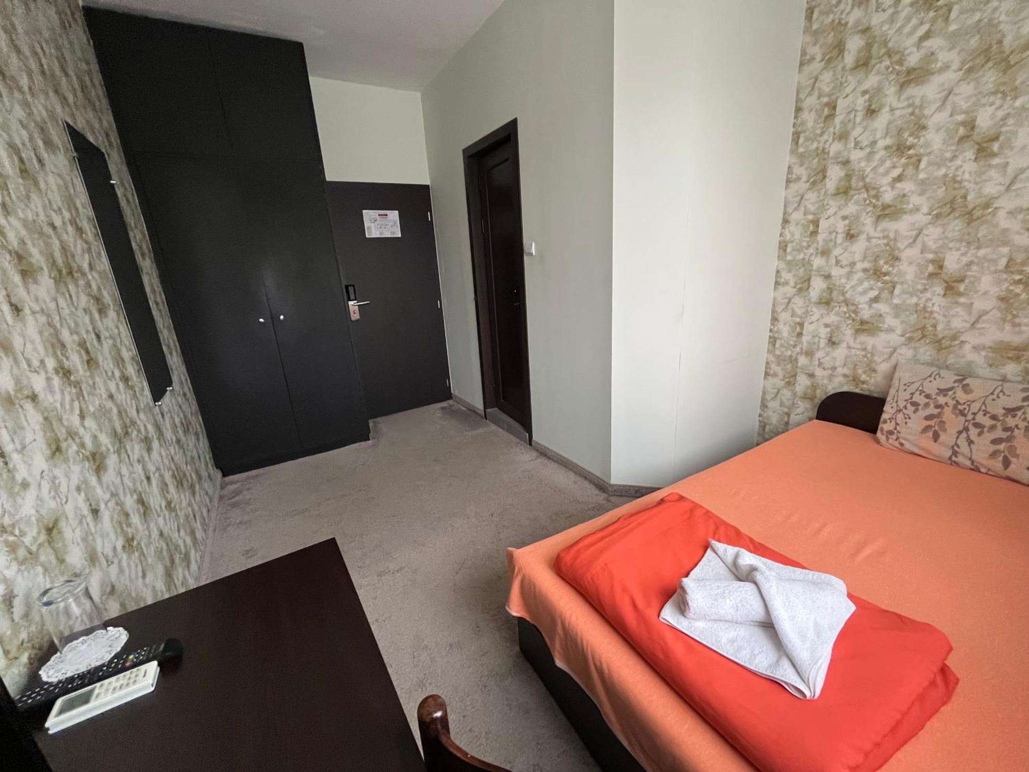 Park Hotel Ivailo ヴェリコ・タルノヴォ 部屋 写真