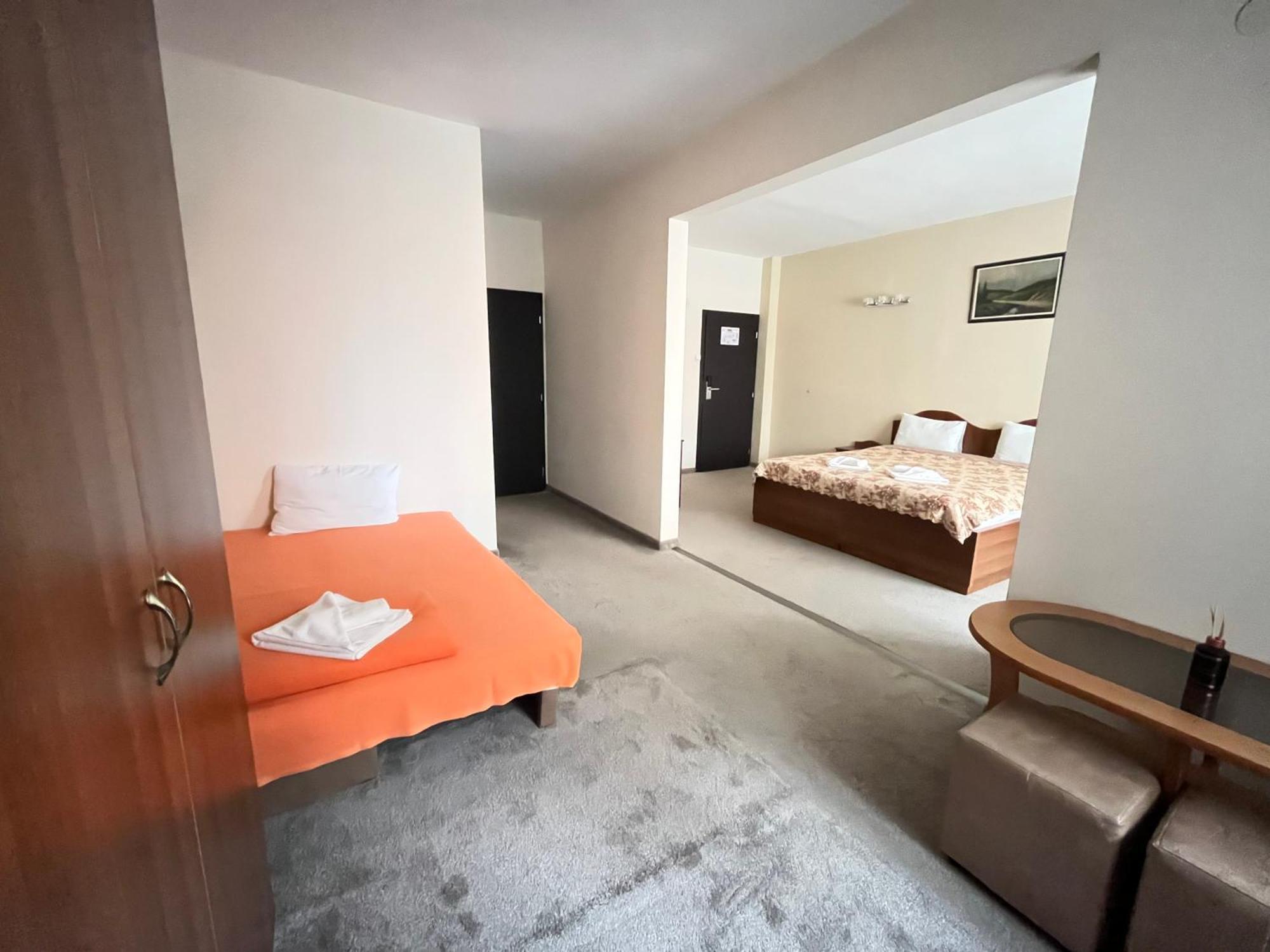 Park Hotel Ivailo ヴェリコ・タルノヴォ 部屋 写真